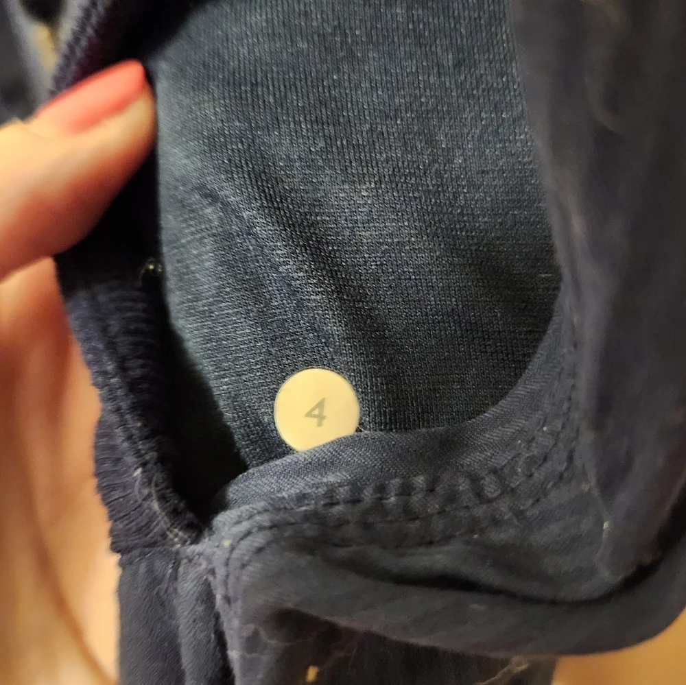 LULULEMON Navy Blue Studio Pants, Size 4, VGUC, Small Alteration, Long - Picture 5 of 6